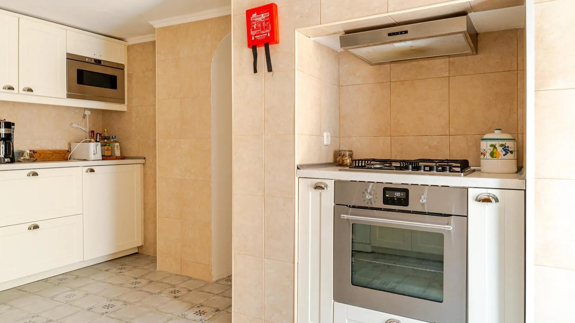Fragrant Garden Apartment Лиссабон Португалия